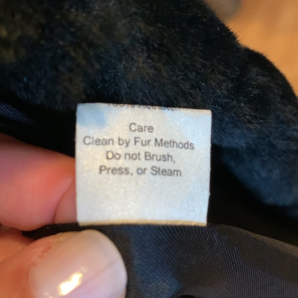 Stunning Heavy Weight Black Jacket - Picture 7 of 7